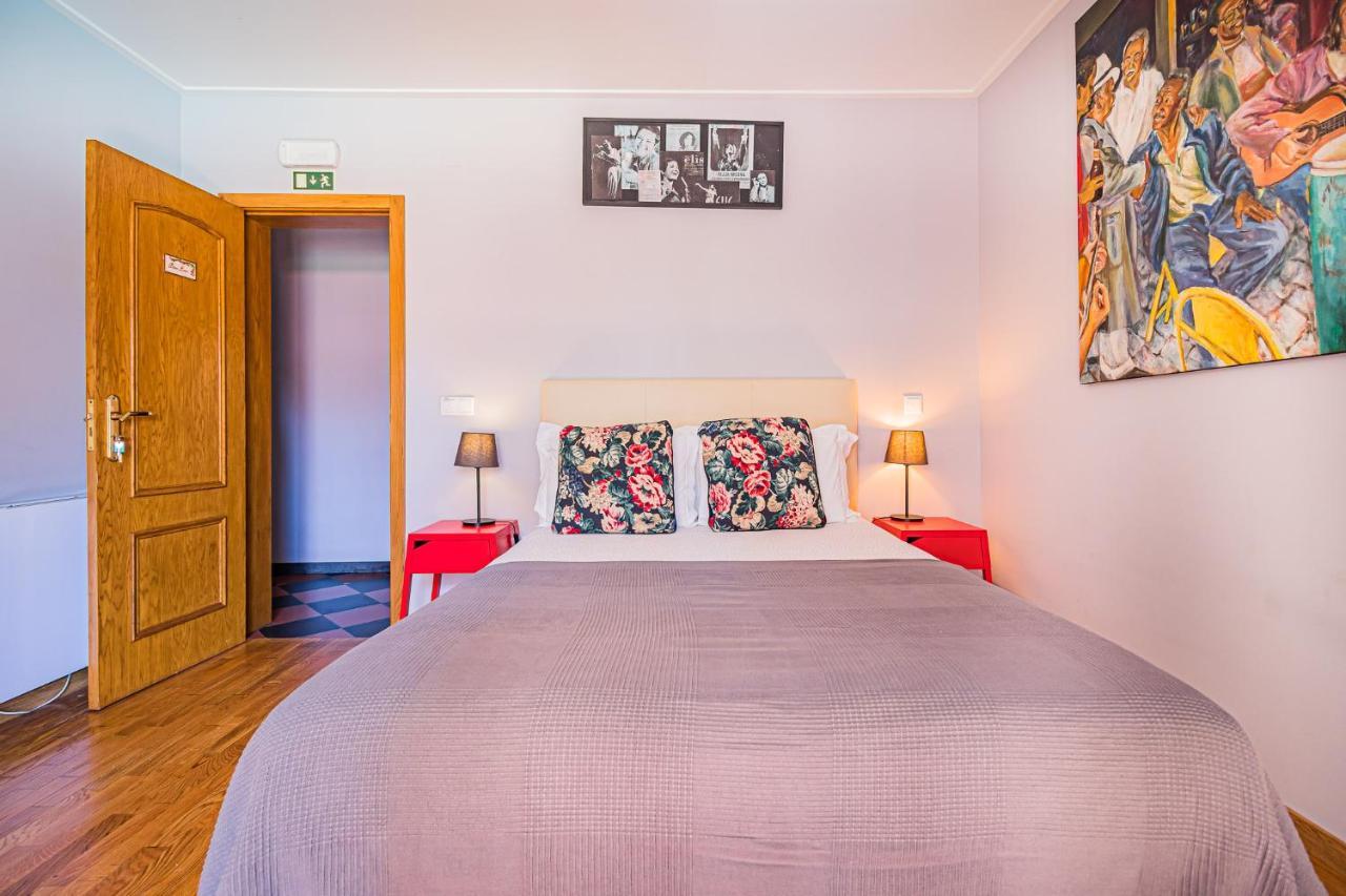 Buganvilias Do Meco Guest House Sesimbra Eksteriør bilde